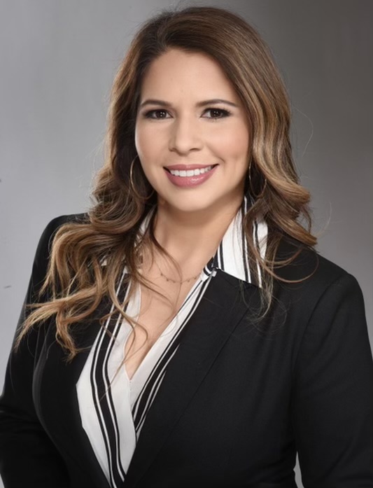 Hansee Vargas, Administrator